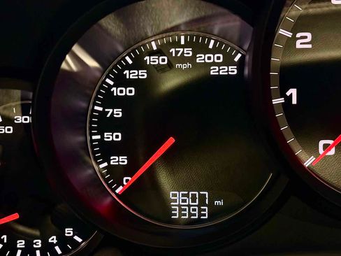 Used 2018 Porsche 911 Turbo S image 28