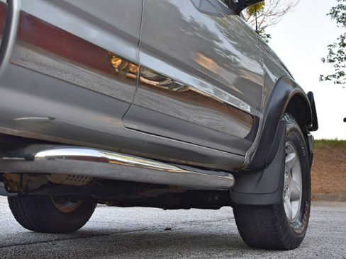 Used 2003 Toyota Tacoma SR5 image 34