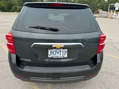Used 2017 Chevrolet Equinox FWD LS image 4