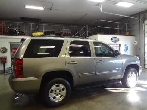 Used 2012 Chevrolet Tahoe LS image 9
