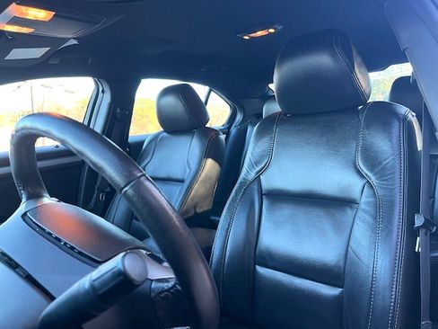 Used 2017 Ford Taurus SEL image 14