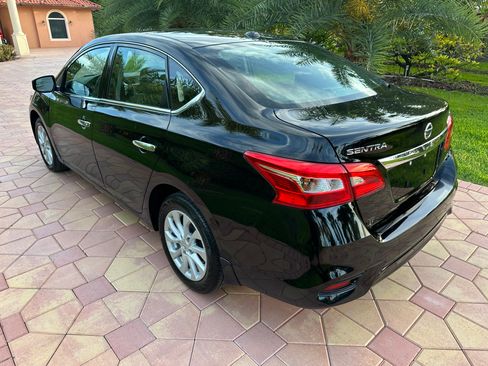 Used 2019 Nissan Sentra SV FWD image 5