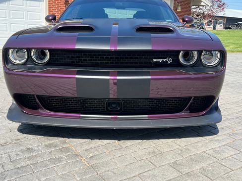 Used 2021 Dodge Challenger SRT Hellcat image 13