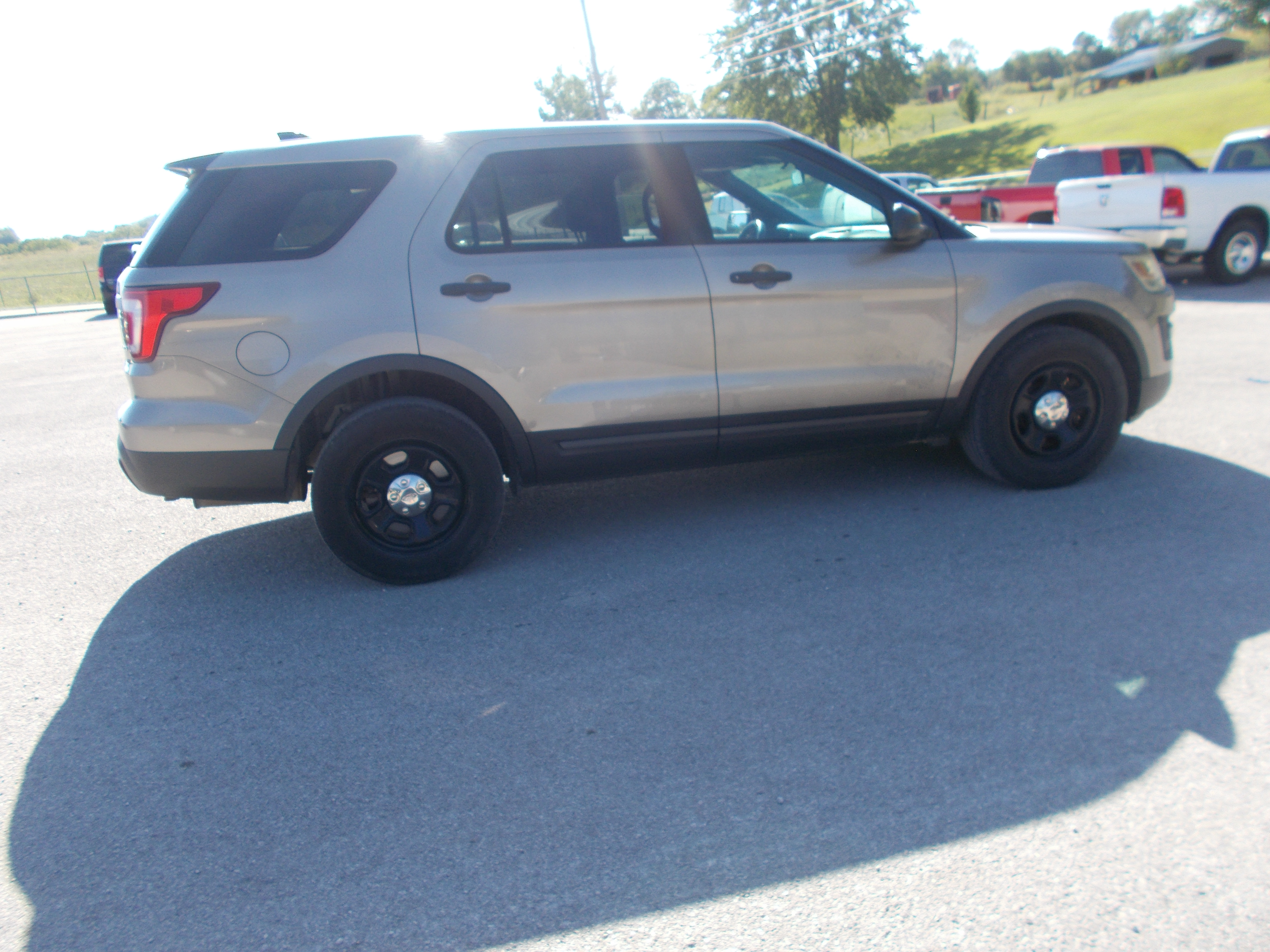 Used 2017 Ford Explorer 4WD Police Interceptor image 4