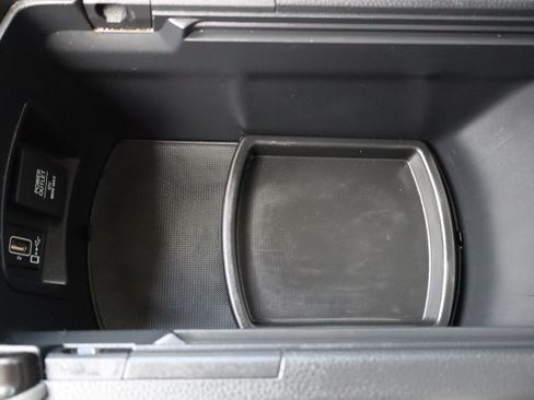 Used 2018 Honda Accord EX-L Hybrid image 31