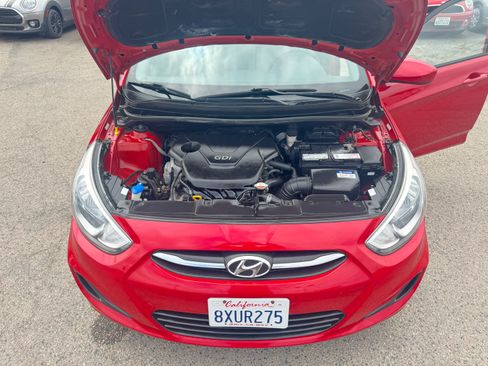 Used 2015 Hyundai Accent GLS Sedan FWD image 25
