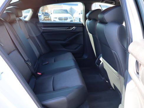 Used 2020 Honda Accord Sport image 13