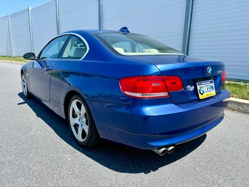 Used 2009 BMW 328i xDrive Coupe AWD/4WD image 3