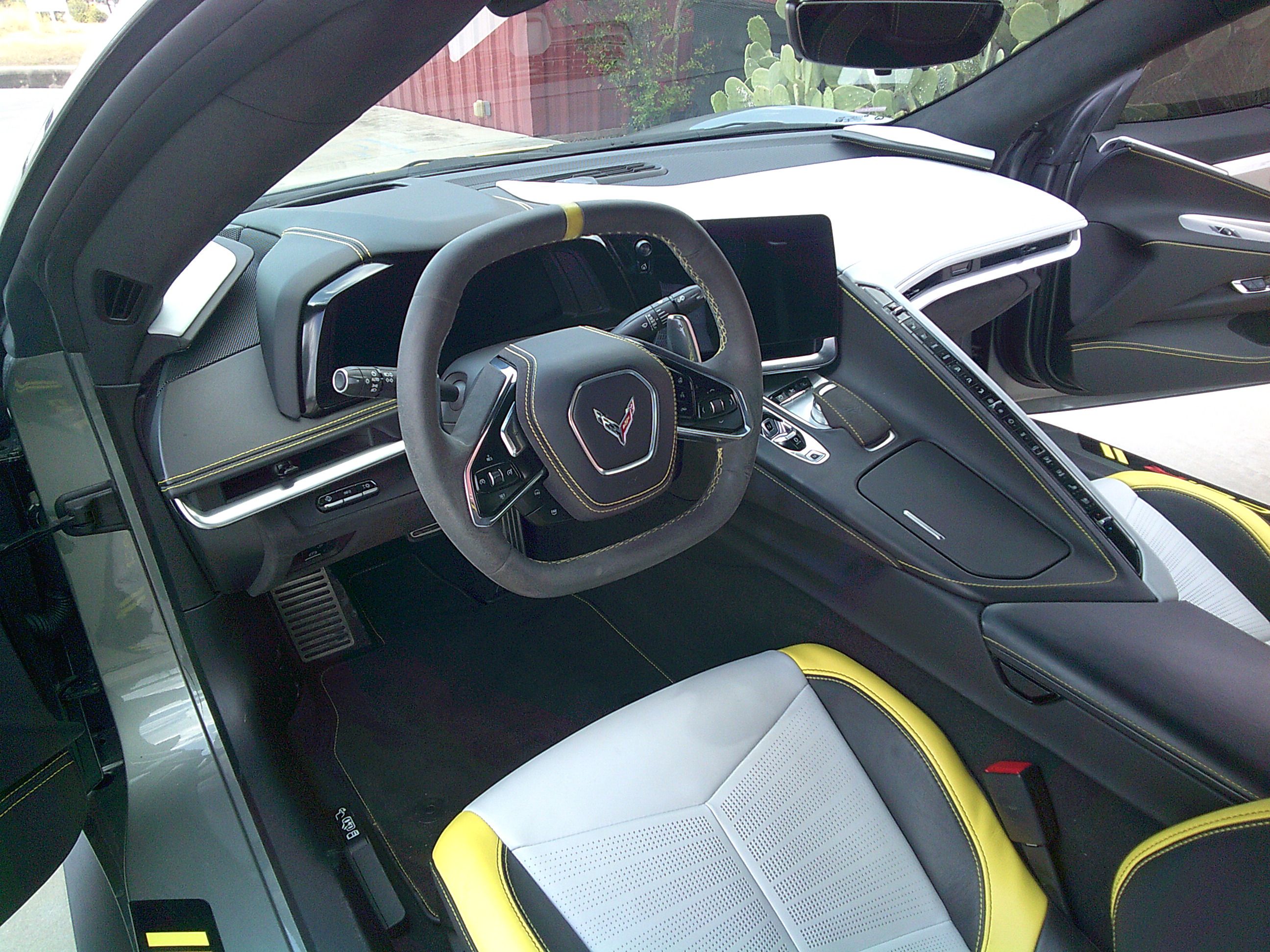Used 2022 Chevrolet Corvette Stingray Premium Conv w/ 3LT RWD image 16
