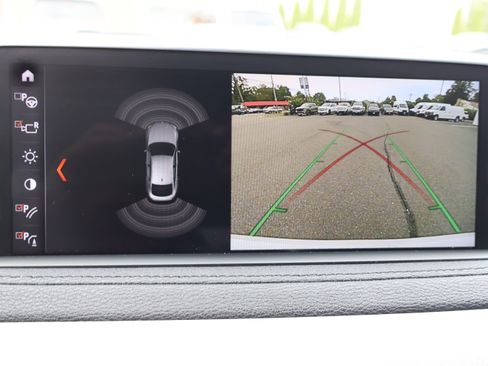 Used 2018 BMW X6 xDrive35i w/ M-Sport Package image 32