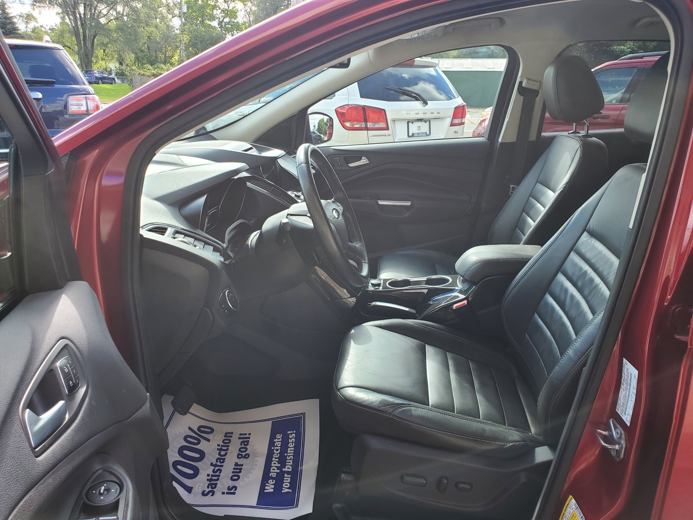 Used 2016 Ford Escape 4WD Titanium image 5