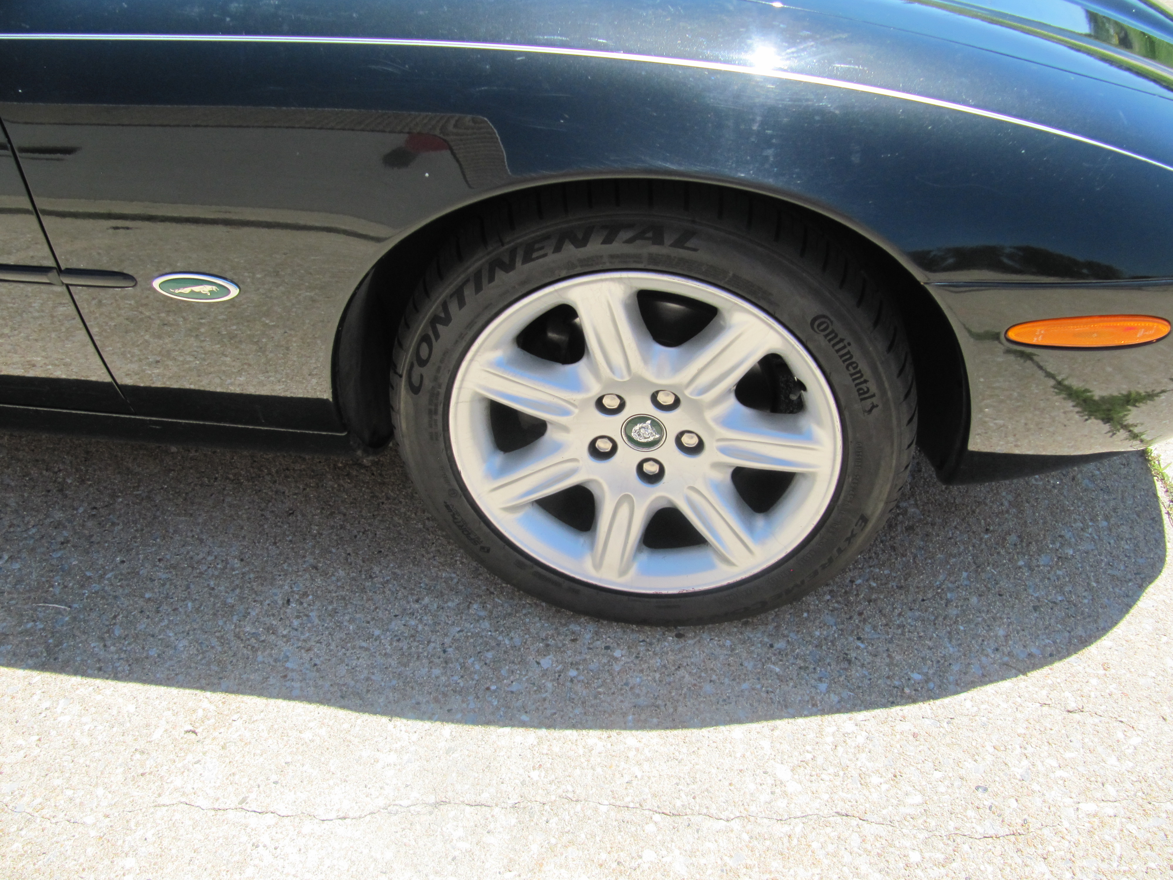 Used 2000 Jaguar XK8 Convertible RWD image 10
