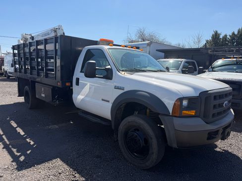 Used 2005 Ford F550 image 6