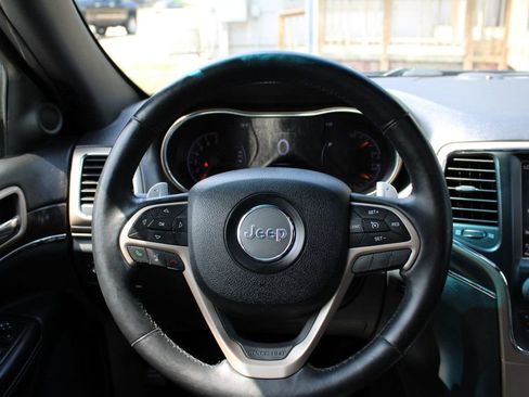 Used 2014 Jeep Grand Cherokee Limited image 11