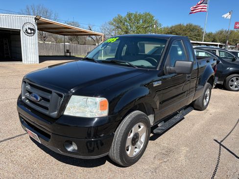 Used 2007 Ford F150 STX image 1