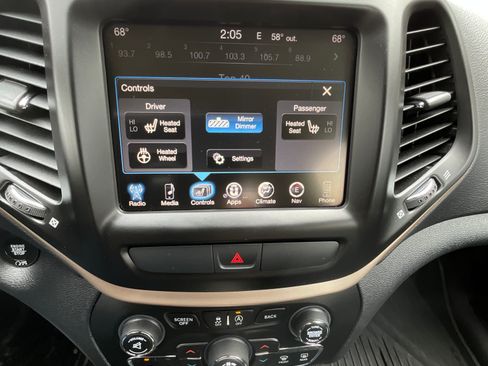 Used 2016 Jeep Cherokee High Altitude image 14