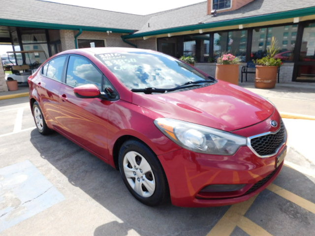 Used 2016 Kia Forte LX Sedan FWD image 2