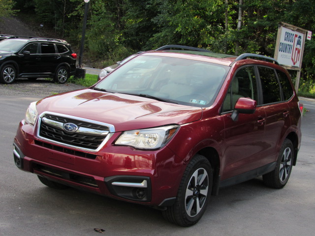 Used 2017 Subaru Forester 2.5i Premium AWD/4WD image 1