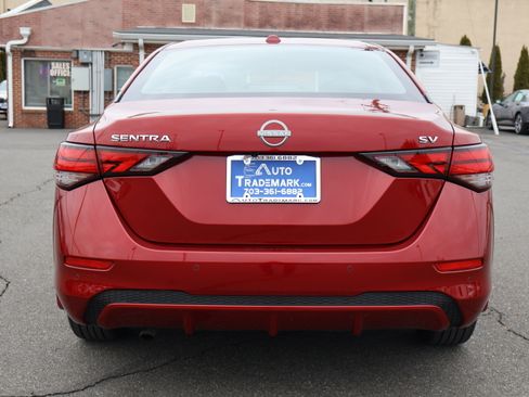 Used 2024 Nissan Sentra SV image 7