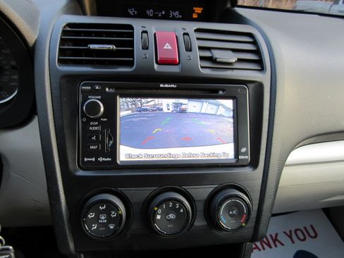 Used 2014 Subaru XV Crosstrek 2.0i Premium image 21