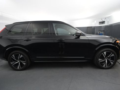 Used 2020 Volvo XC90 T6 R-Design image 6