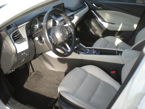 Used 2017 MAZDA MAZDA6 Grand Touring image 4