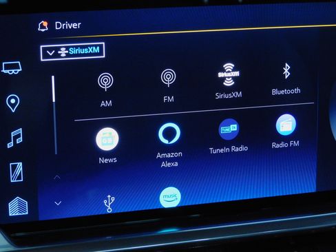 Used 2023 Chevrolet Silverado 1500 LT image 8