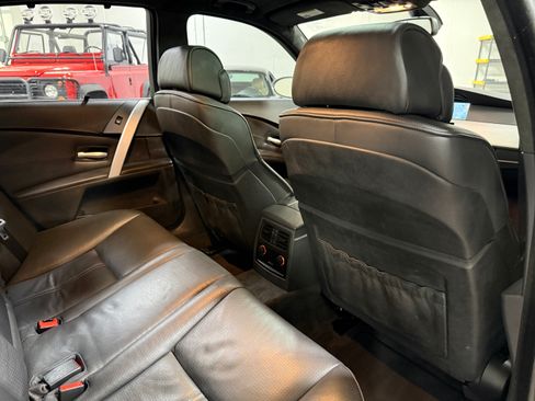 Used 2007 BMW M5 RWD image 33