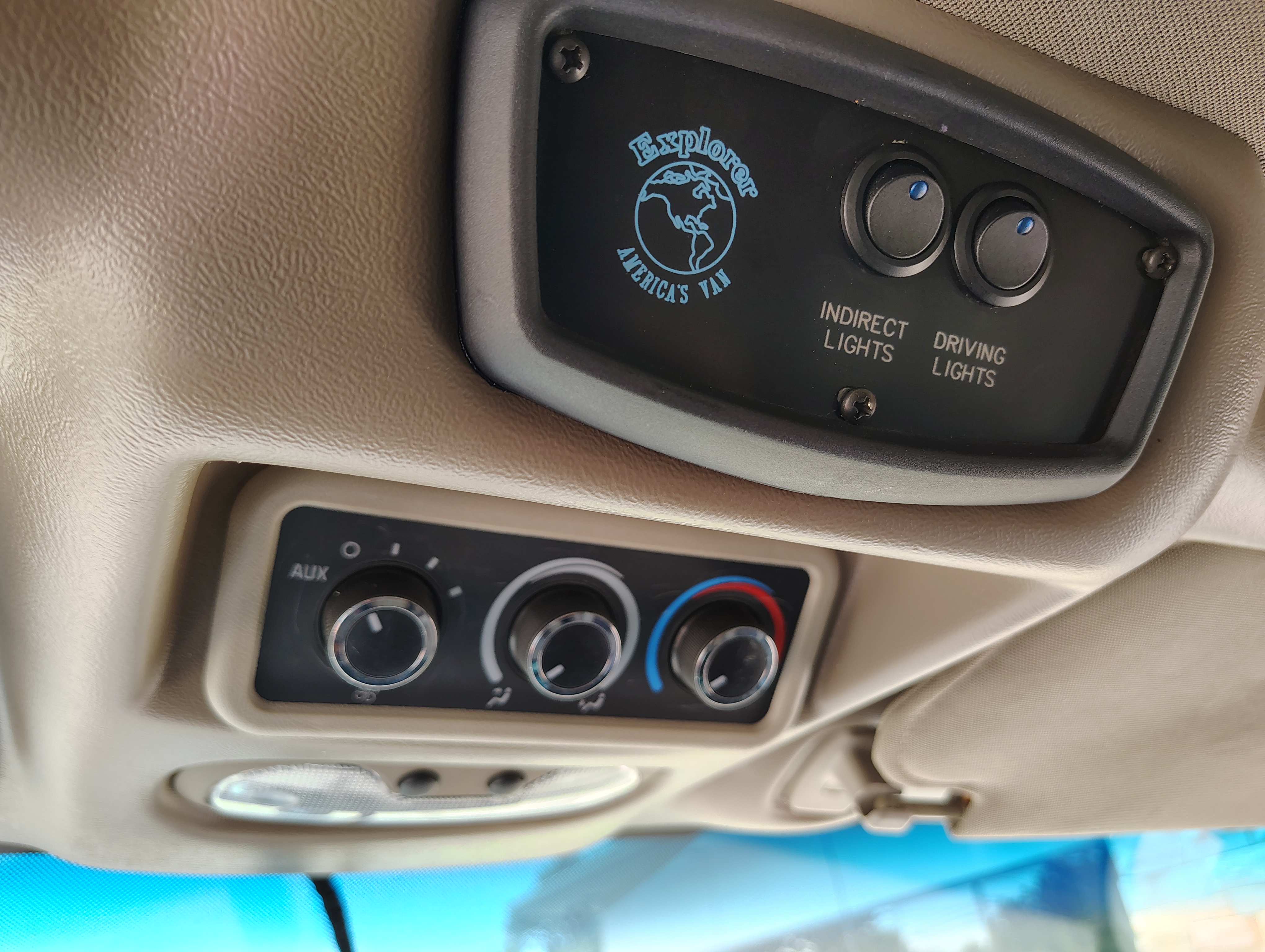 Used 2014 GMC Savana 1500 UNAVAIL RWD image 17