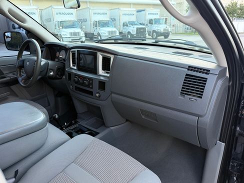 Used 2007 Dodge Ram 2500 Truck 4x4 Quad Cab image 12