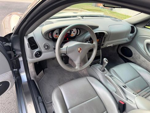 Used 2002 Porsche 911 Carrera 4S image 25
