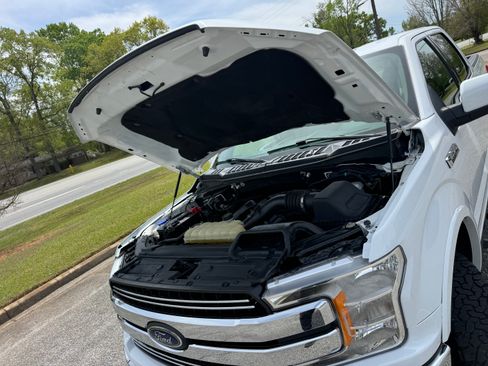 Used 2020 Ford F150 Lariat image 19