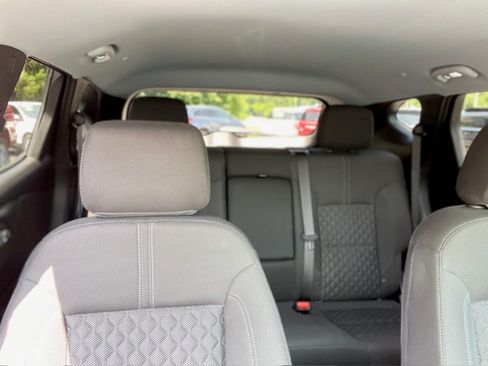 Used 2022 Chevrolet Blazer LT image 16