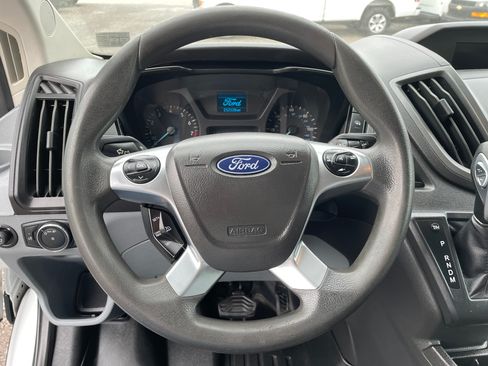 Used 2018 Ford Transit 350 image 16