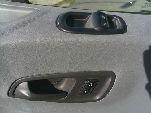 Used 2016 Ford Transit 150 XL image 15