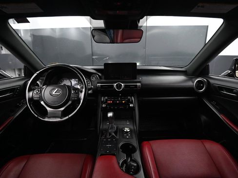 Used 2022 Lexus IS 300 image 15