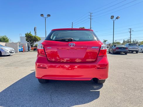 Used 2010 Toyota Matrix image 6