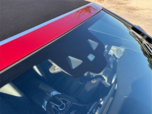 Used 2020 Mercedes-Benz C 300 image 12