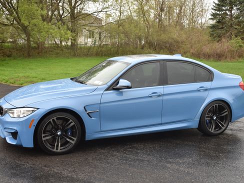 Used 2017 BMW M3 Sedan RWD image 6