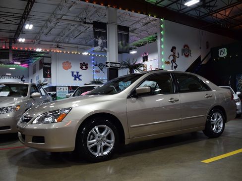 Used 2007 Honda Accord EX-L image 11