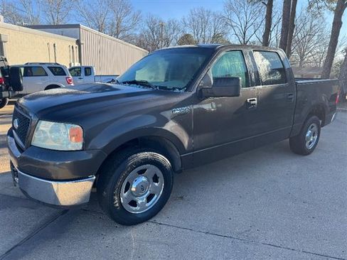 Used 2006 Ford F150 XLT image 1