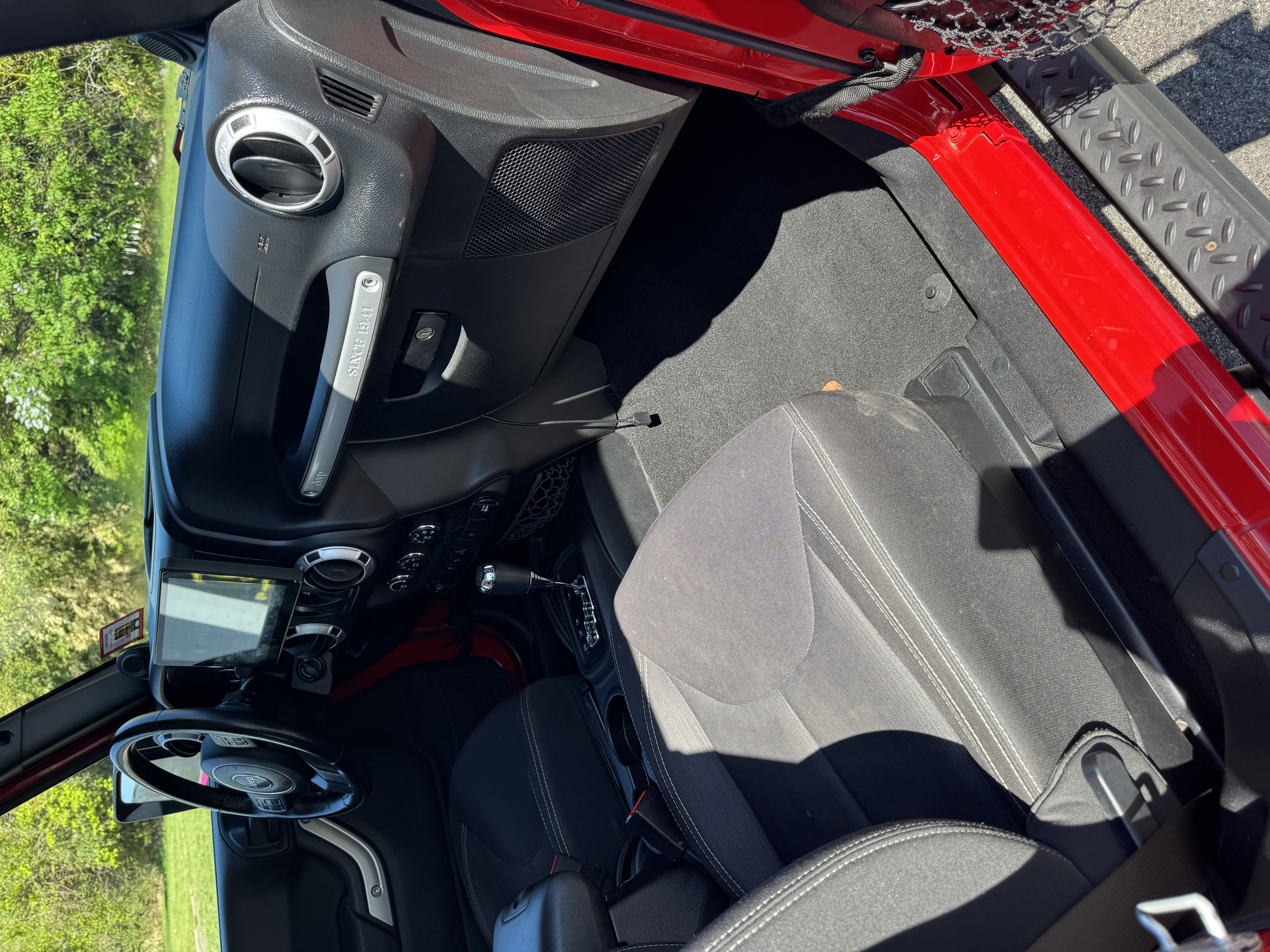 Used 2014 Jeep Wrangler 4WD Rubicon image 19