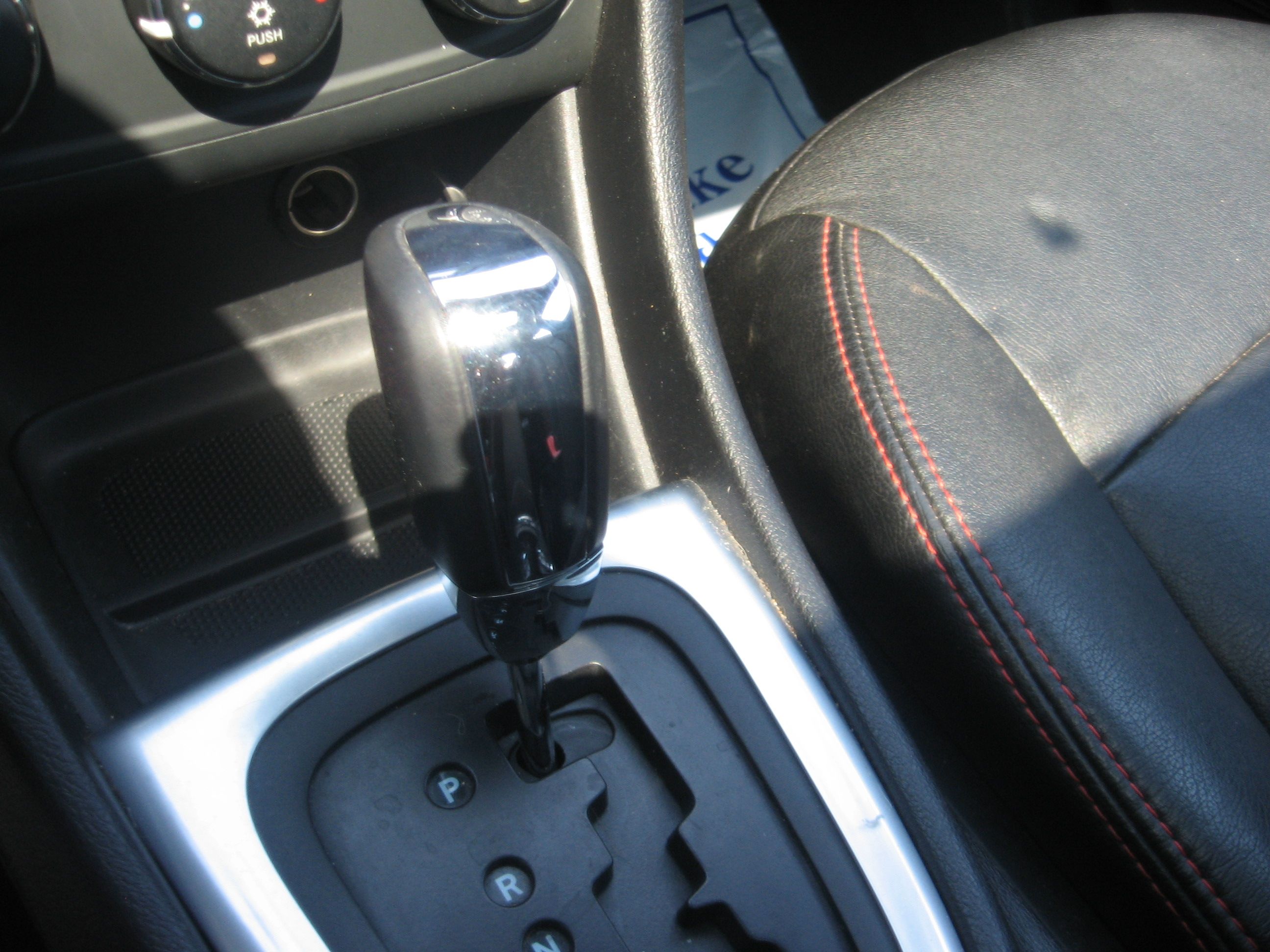 Used 2012 Dodge Avenger SXT Plus FWD image 12
