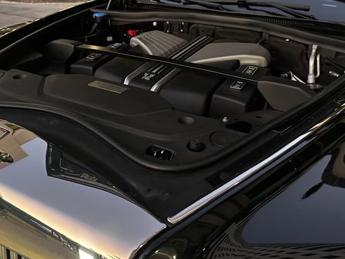 Used 2021 Rolls-Royce Phantom image 62