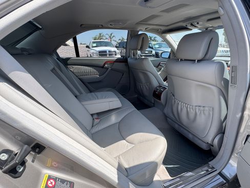 Used 2005 Mercedes-Benz S 430 image 18