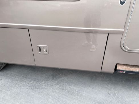 Used 2020 Mercedes-Benz Sprinter 4500 image 52