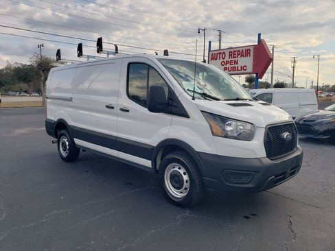 Used 2023 Ford Transit 250 image 6