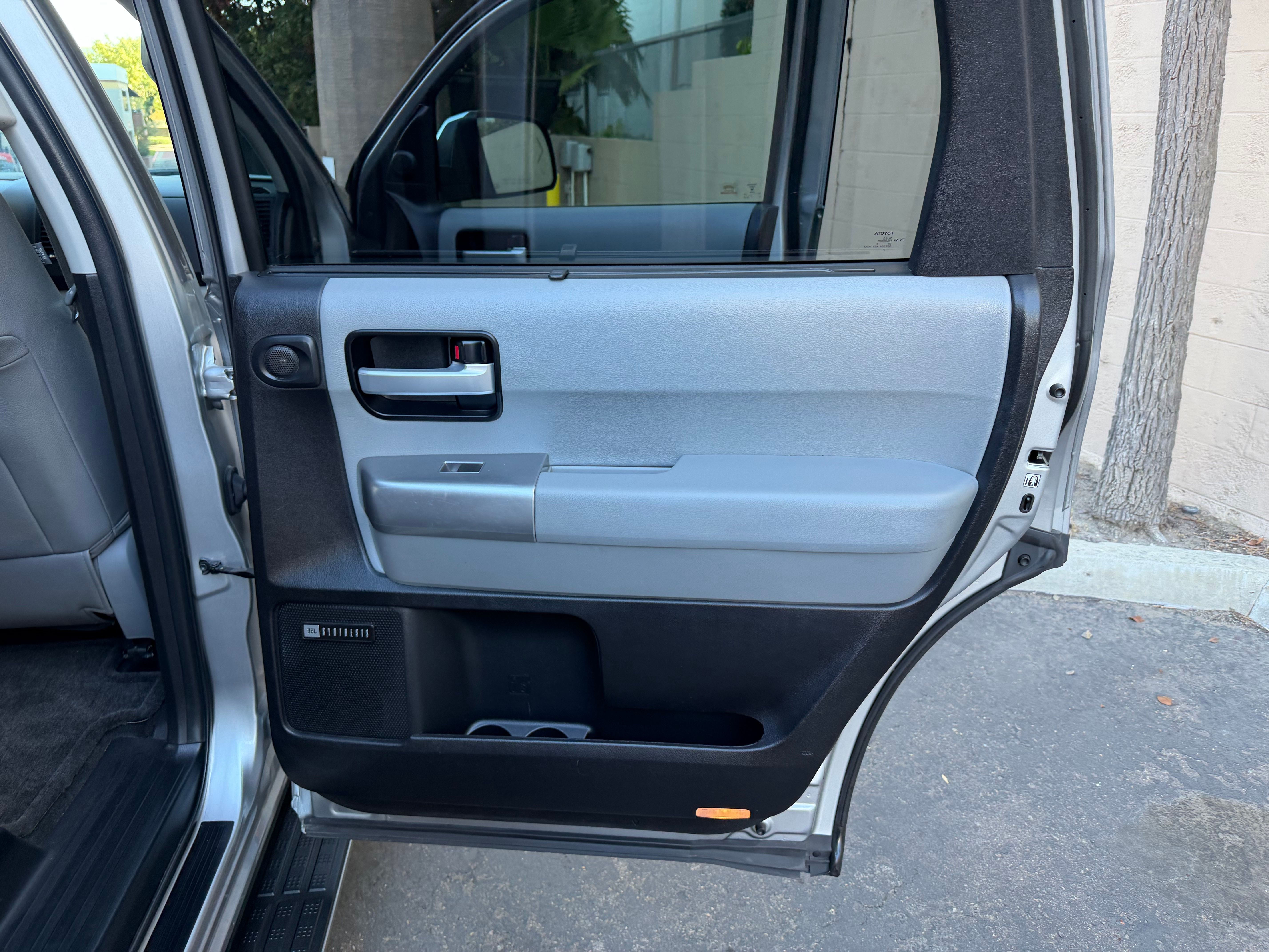 Used 2018 Toyota Sequoia Limited AWD/4WD image 25