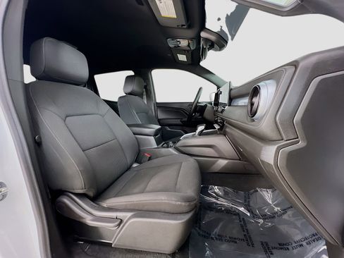 Used 2023 Chevrolet Colorado LT image 29