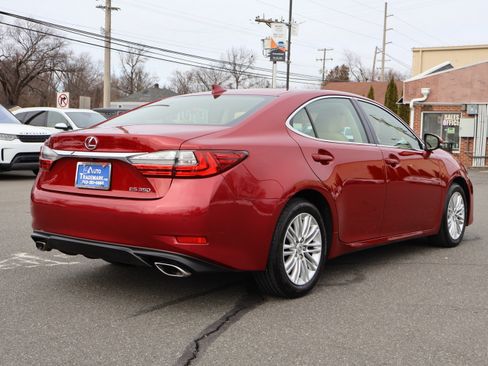 Used 2016 Lexus ES 350 Premium image 8